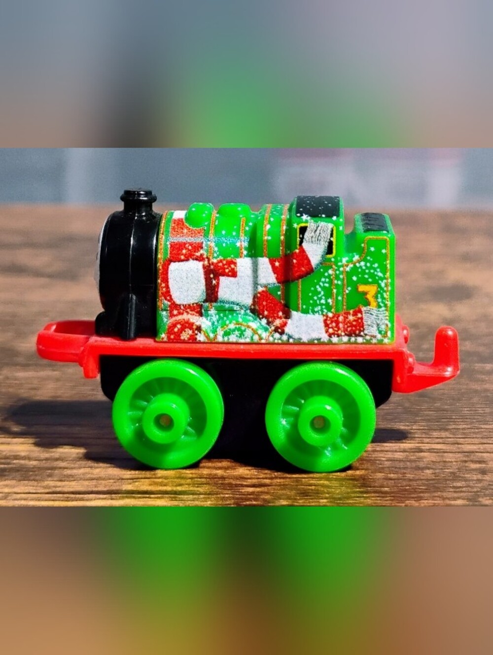 Thomas & Friends Minis: Advent Calendar Henry - Picture 4 of 7